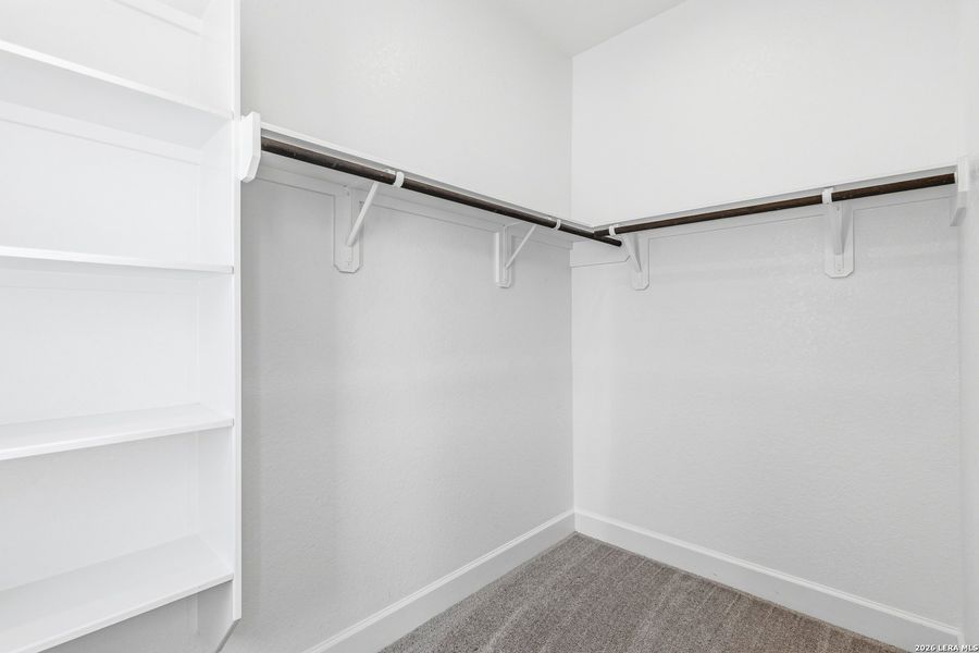 Spacious, unfurnished interior of a new home in Ladera, San Antonio (Image 20). Spacious, unfurnished interior of a new home in Ladera, San Antonio (Image 20).