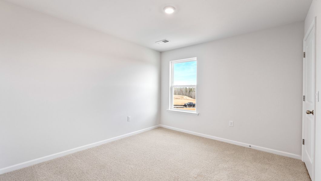 Spacious, unfurnished interior of a new home in Harper Ridge, Roebuck (Image 18).