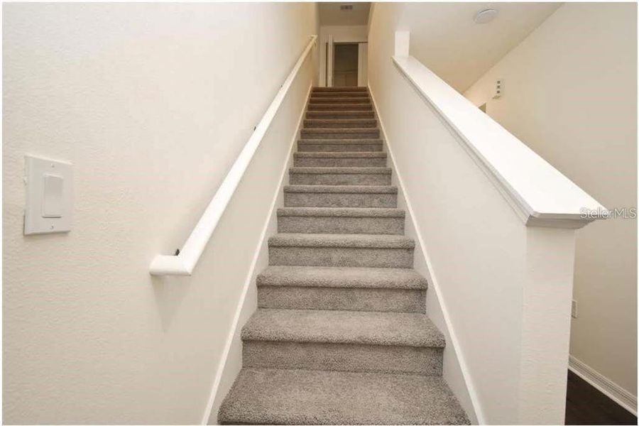 Spacious, unfurnished interior of a new home in , Sanford (Image 8).