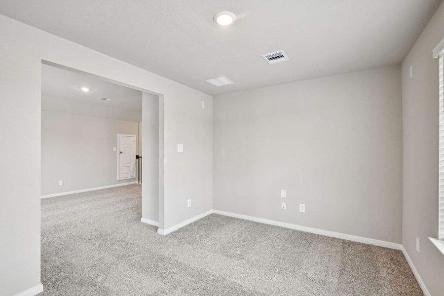 Spacious, unfurnished interior of a new home in , Montgomery (Image 37).