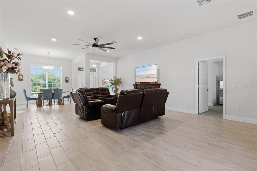 Furnished interior view inside a new home in South Gulf Cove, Port Charlotte (Image 17).