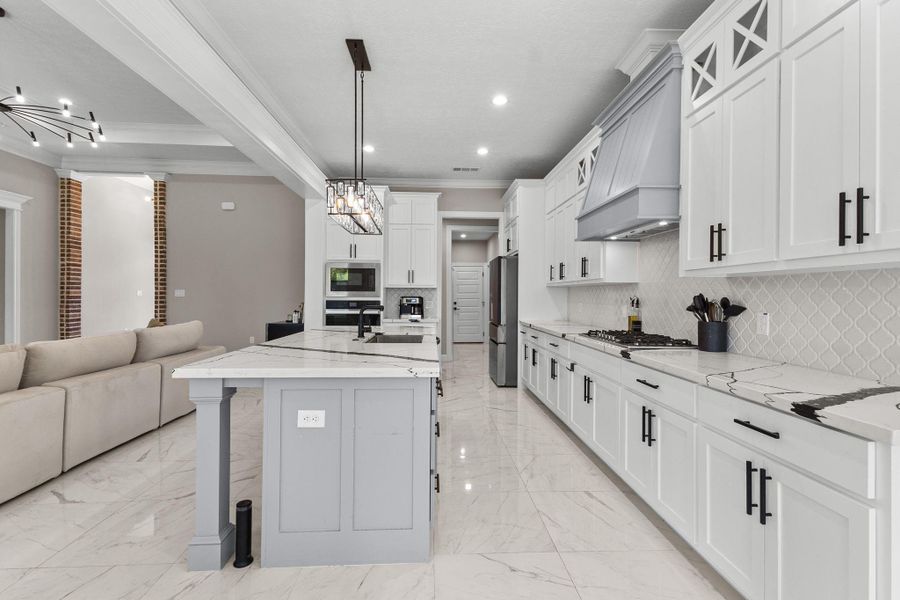 Furnished interior view inside a new home in , Beaumont (Image 28).
