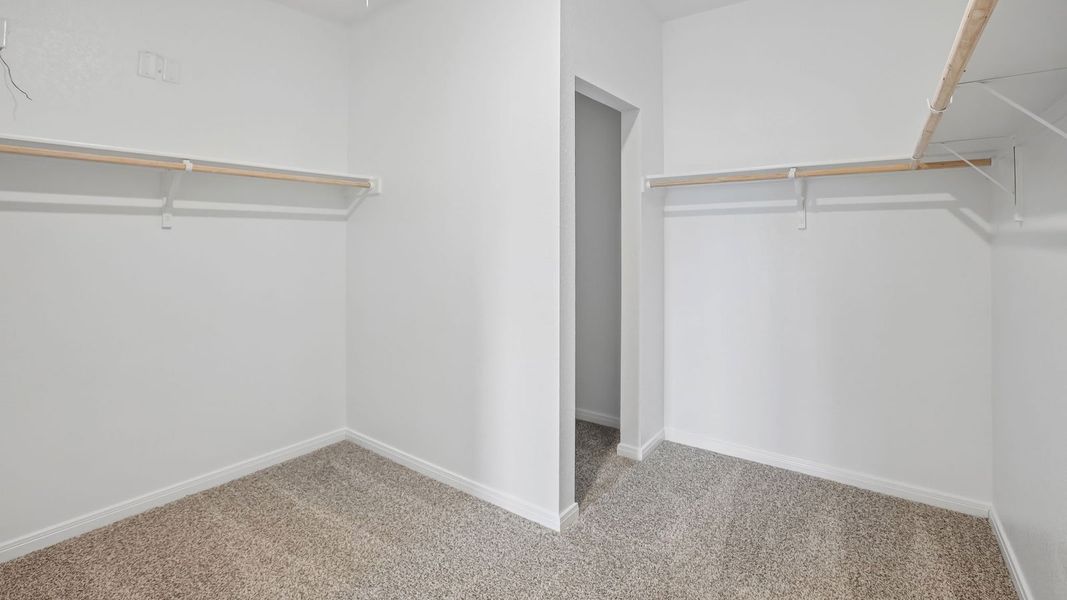 Spacious, unfurnished interior of a new home in Prairie Lakes, Buda (Image 34).