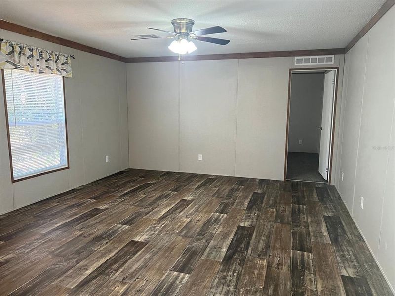 Spacious, unfurnished interior of a new home in , Branford (Image 17).