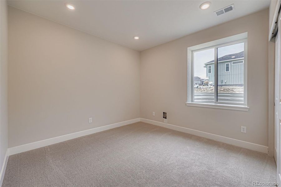 Spacious, unfurnished interior of a new home in Hillside at Castle Rock, Castle Rock (Image 21).