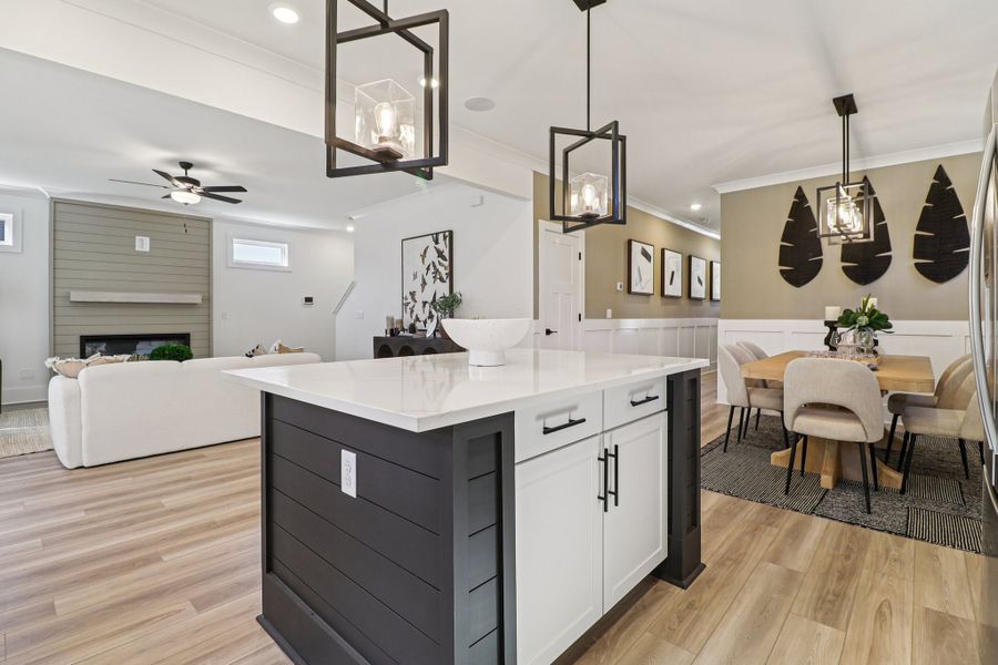 Representative furnished interior of a home built from the Bentcreek II by Great Southern Homes in Shiloh Trail, Wellford (Image 17).