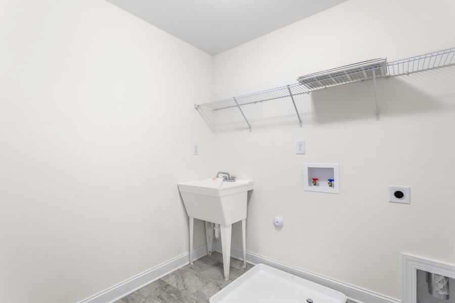 Representative furnished interior of a home built from the Fairfield Lux by Keystone Homes NC in Weybridge, Burlington (Image 7).