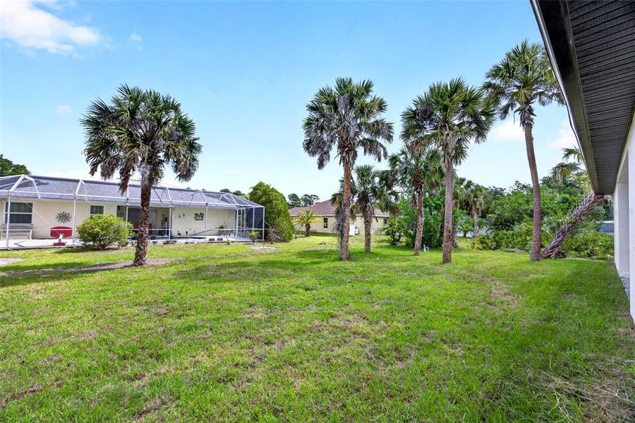 Exterior details and patio area of a home in , North Port (Image 18).