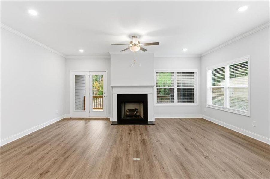 Spacious, unfurnished interior of a new home in , Dallas (Image 16).