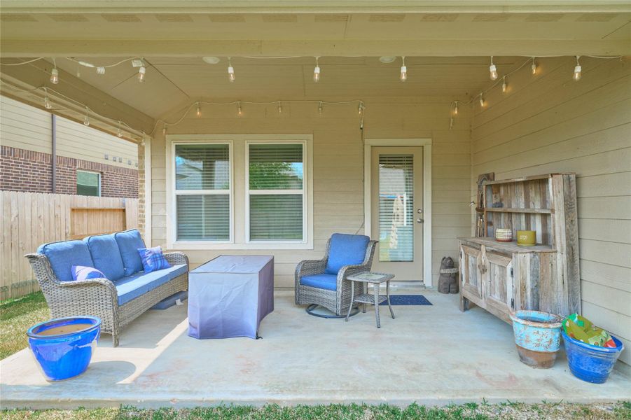 Exterior details and patio area of a home in Montgomery Oaks - Estate, Conroe (Image 2). Exterior details and patio area of a home in Montgomery Oaks - Estate, Conroe (Image 2).