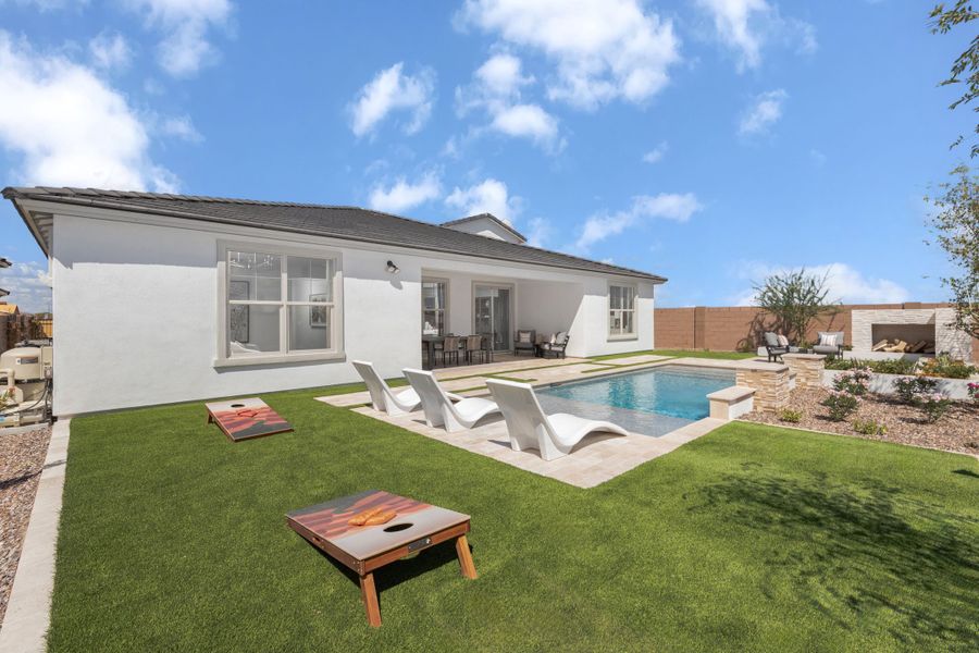Representative exterior details of a home built from the Overland by Taylor Morrison in Combs Ranch Journey Collection, San Tan Valley (Image 3).