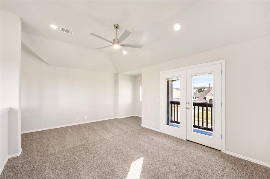 Spacious, unfurnished interior of a new home in Arcadia Trails Classic 60, Balch Springs (Image 16). Spacious, unfurnished interior of a new home in Arcadia Trails Classic 60, Balch Springs (Image 16).