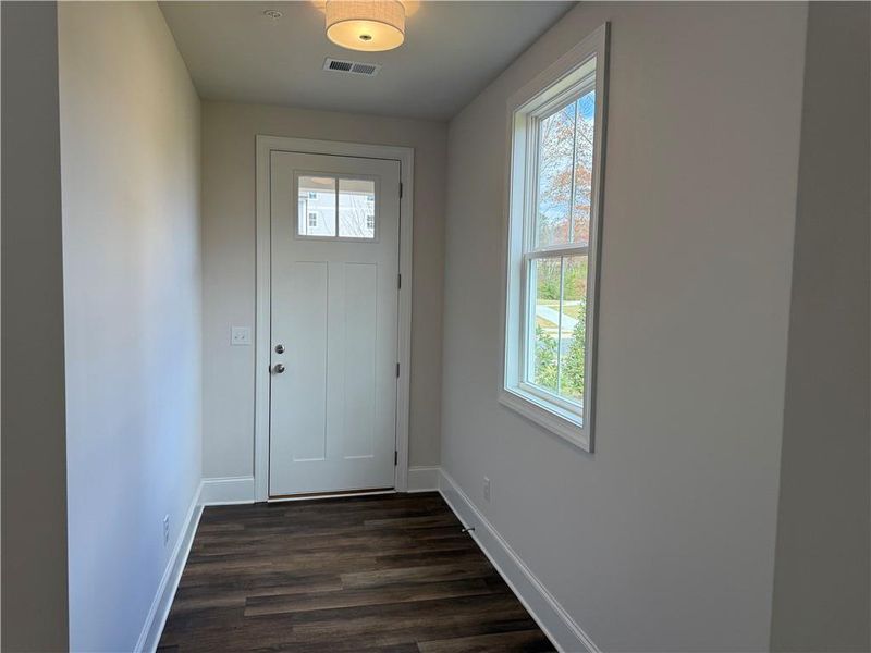 Spacious, unfurnished interior of a new home in , Marietta (Image 48).