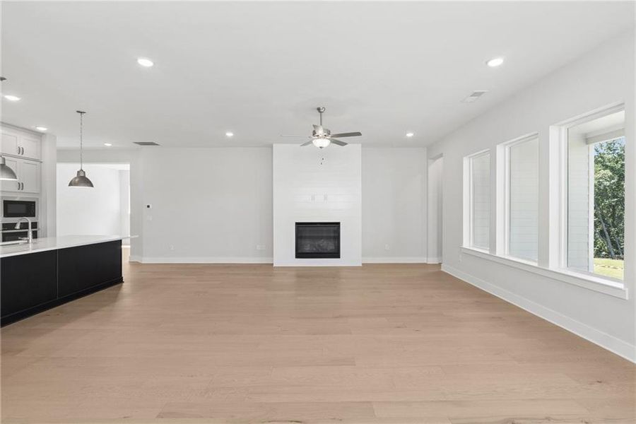 Spacious, unfurnished interior of a new home in , Gainesville (Image 9). Spacious, unfurnished interior of a new home in , Gainesville (Image 9).
