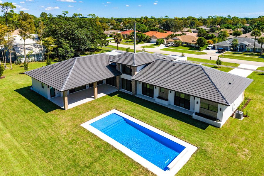 Image 52 of a home in .