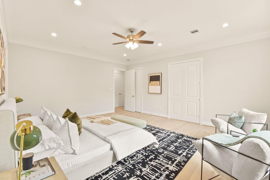 Furnished interior view inside a new home in , Houston (Image 40).