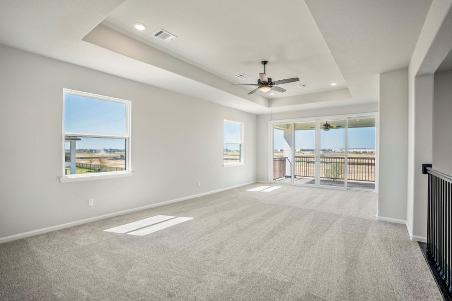 Spacious, unfurnished interior of a new home in Jordan Ranch 70' Lots, Fulshear (Image 31).