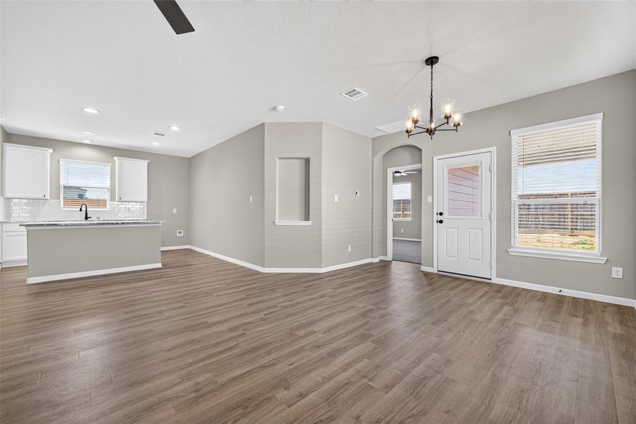 Spacious, unfurnished interior of a new home in La Segarra, Brookshire (Image 31).