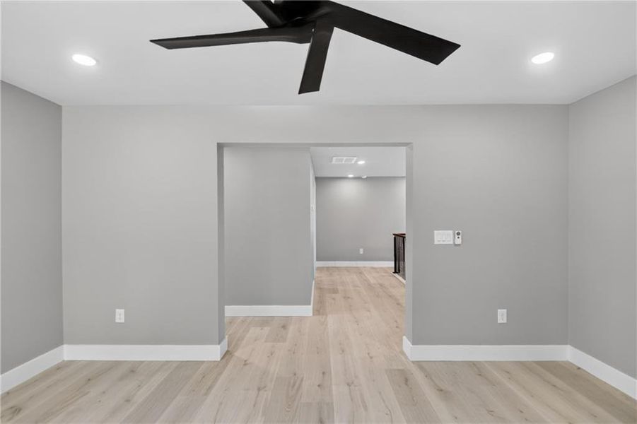 Spacious, unfurnished interior of a new home in , Stone Mountain (Image 154). Spacious, unfurnished interior of a new home in , Stone Mountain (Image 154).