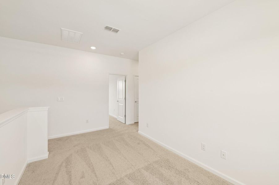 21-web-or-mls-Quarry Rd-0306-021