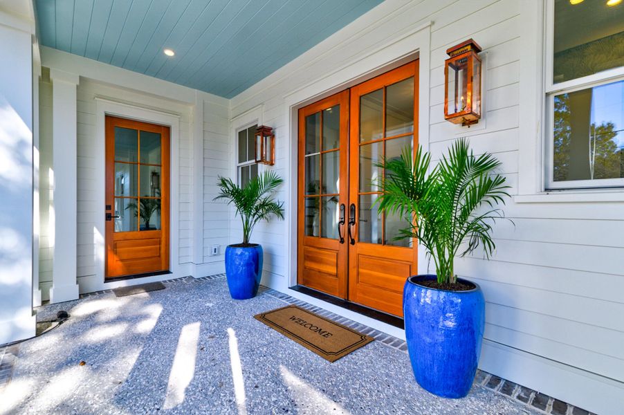 Exterior details and patio area of a home in , Mount Pleasant (Image 3).