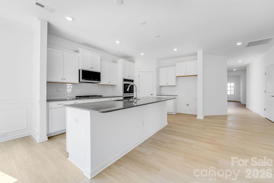 Furnished interior view inside a new home in Roselyn, Lancaster (Image 4).