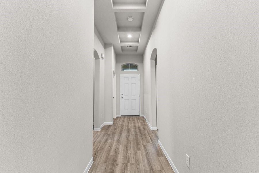 Spacious, unfurnished interior of a new home in Mill Creek Trails, Magnolia (Image 14).