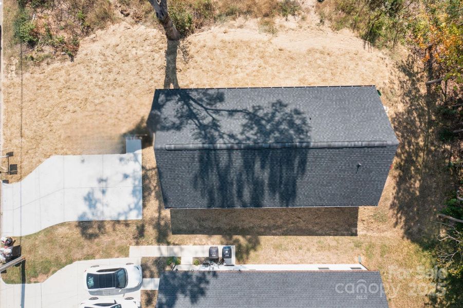 Image 21 of a home in . Image 21 of a home in .