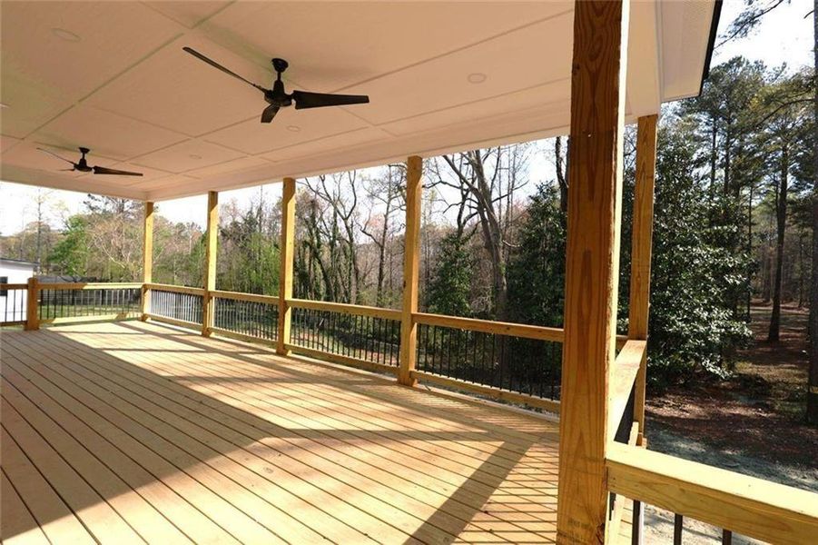 Exterior details and patio area of a home in , Mableton (Image 3).