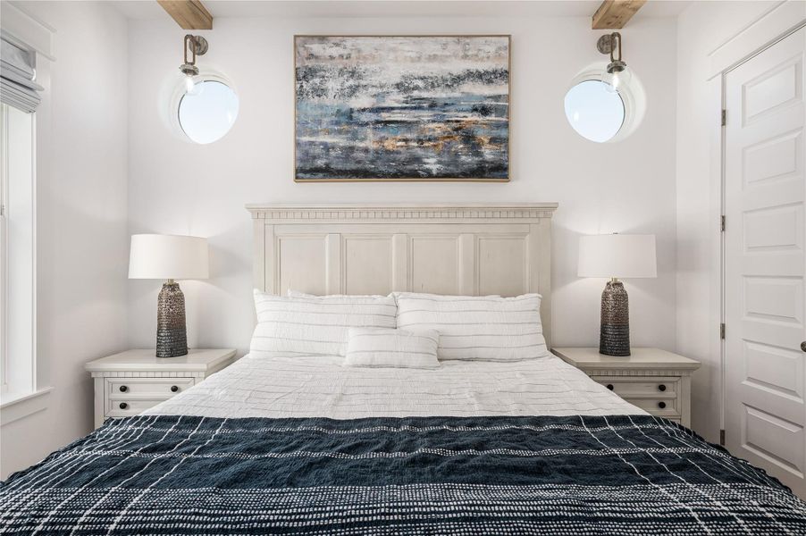 Furnished interior view inside a new home in , Bolivar Peninsula (Image 33).