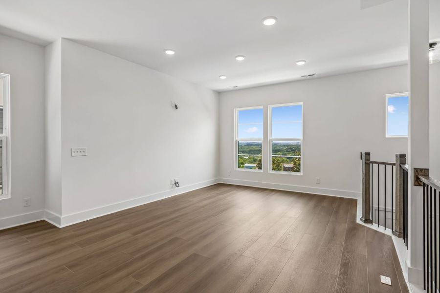Spacious, unfurnished interior of a new home in Skyline, Nashville (Image 32).