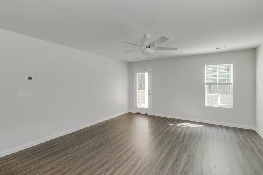Spacious, unfurnished interior of a new home in Killians Crossing, Blythewood (Image 18). Spacious, unfurnished interior of a new home in Killians Crossing, Blythewood (Image 18).