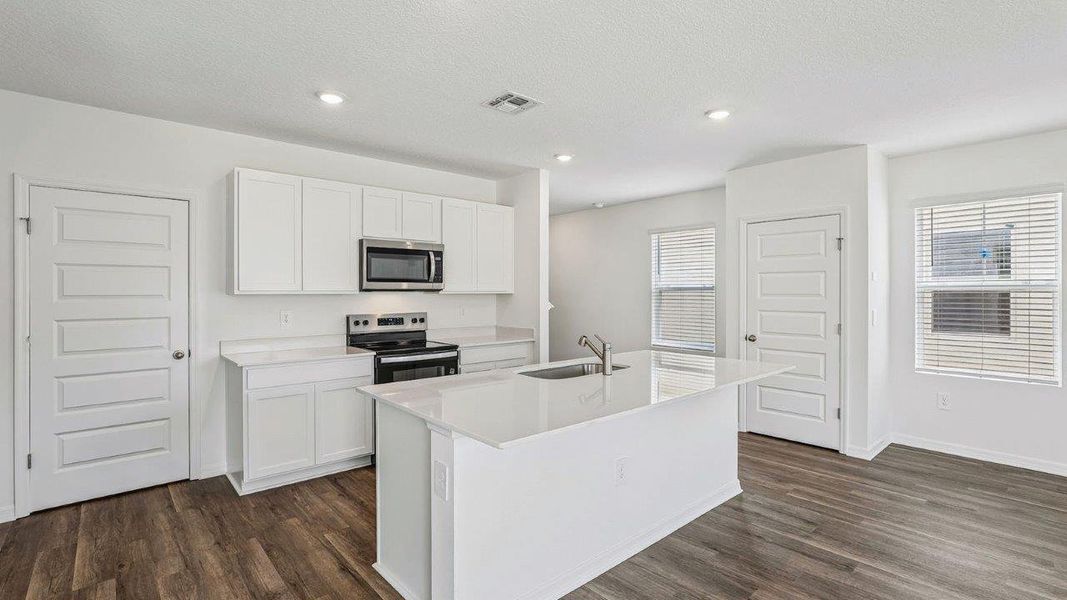 Furnished interior view inside a new home in Avalon Park Tavares, Tavares (Image 5).
