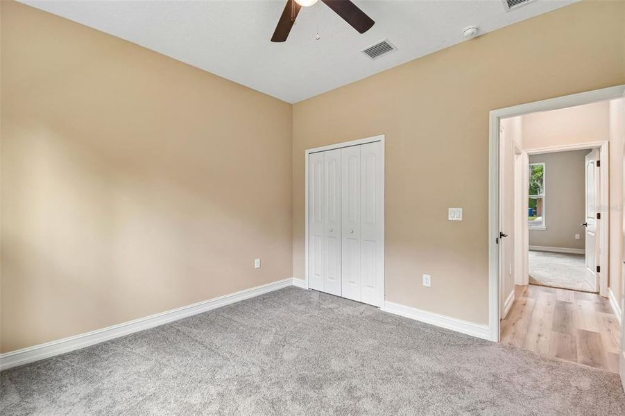 Spacious, unfurnished interior of a new home in , Deland (Image 38).