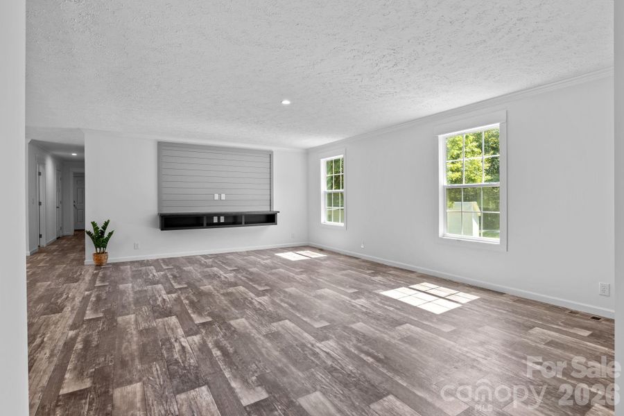 Spacious, unfurnished interior of a new home in , Rockwell (Image 19).