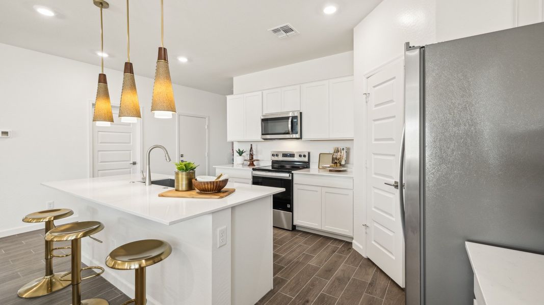 Representative furnished interior of a home built from the Laveen by D.R. Horton in The Ridge at Stone Butte, Phoenix (Image 15).
