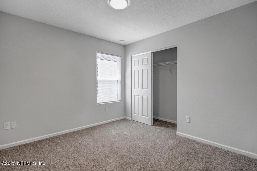 Spacious, unfurnished interior of a new home in , Jacksonville (Image 25).