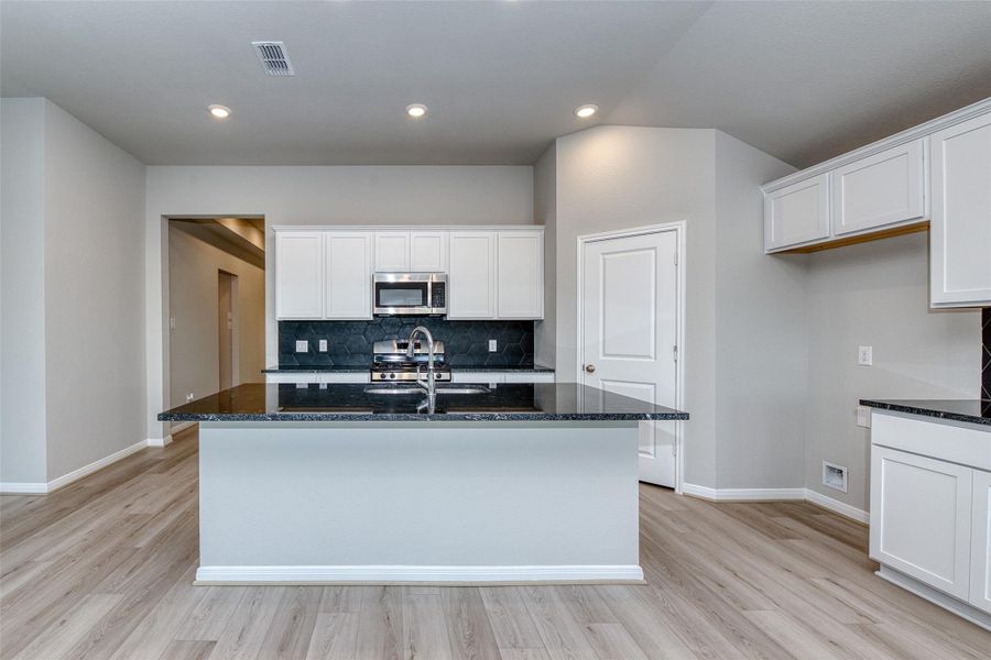 Furnished interior view inside a new home in Aldeana - Paintbrush Collection, Bonney (Image 7).