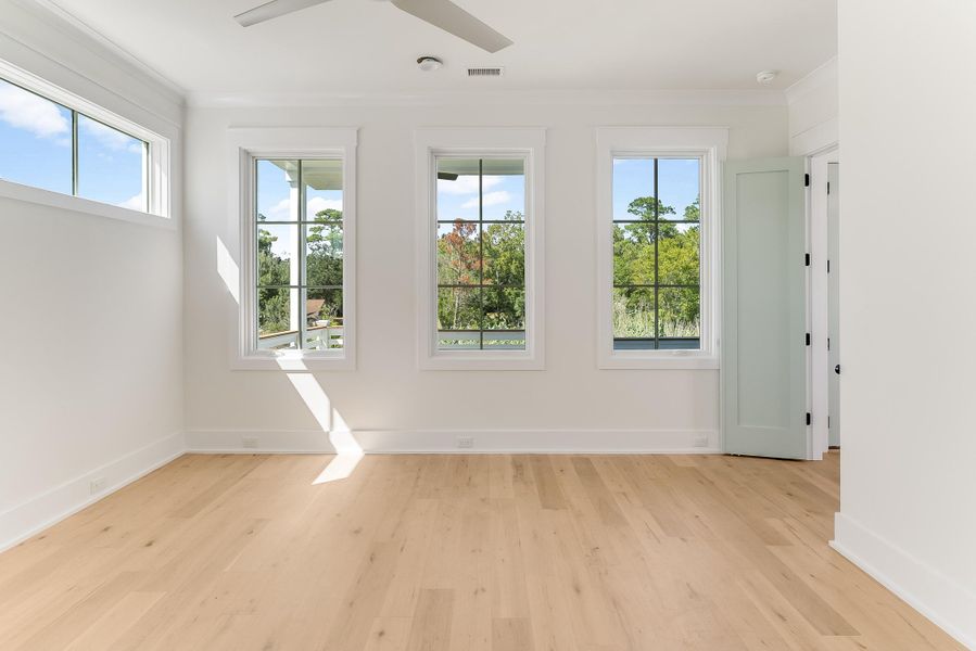 Spacious, unfurnished interior of a new home in , Georgetown (Image 52). Spacious, unfurnished interior of a new home in , Georgetown (Image 52).