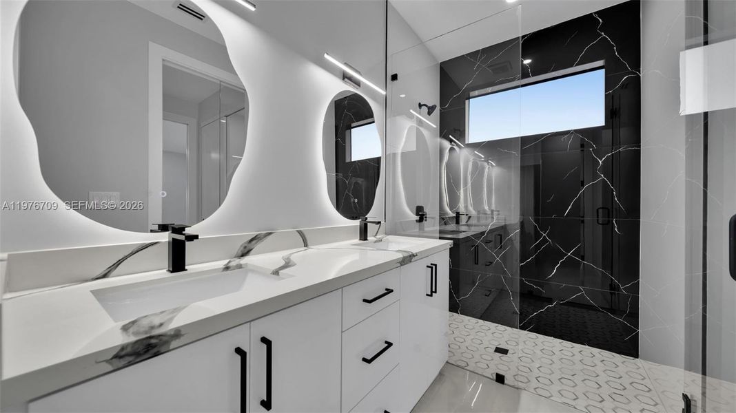 Furnished interior view inside a new home in , Cape Coral (Image 18).