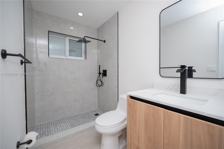 Furnished interior view inside a new home in , Miramar (Image 8).