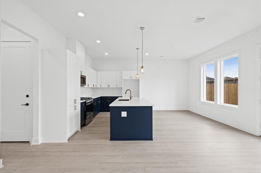 Furnished interior view inside a new home in , Houston (Image 8).