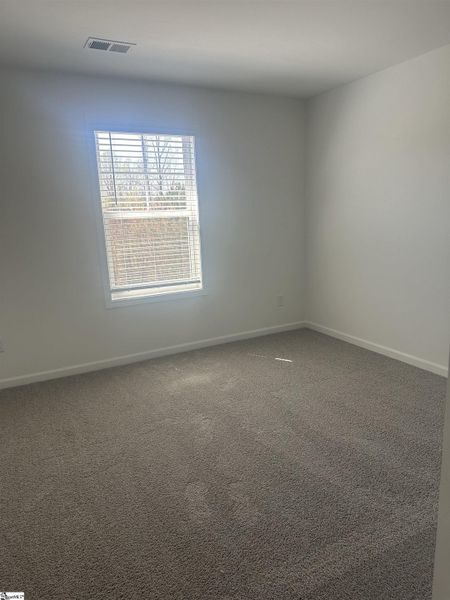 Spacious, unfurnished interior of a new home in Shiloh Trail, Wellford (Image 32).