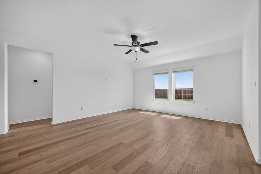 Spacious, unfurnished interior of a new home in Parks at Foster Crossing, Anna (Image 15).