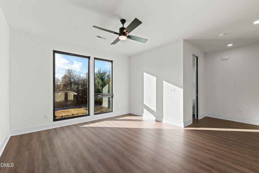 14-512 Gordon St, 901 _0511