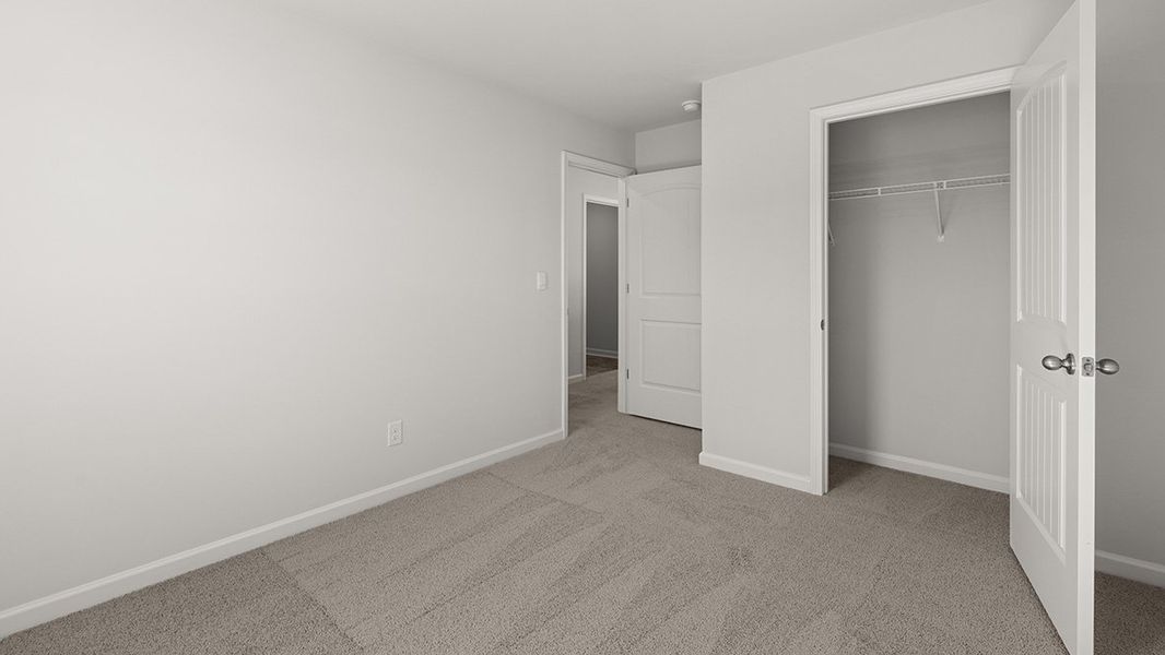 Representative unfurnished interior of a home built from the Belhaven by D.R. Horton in Oaks at Cedar Grove, Fairburn (Image 28).