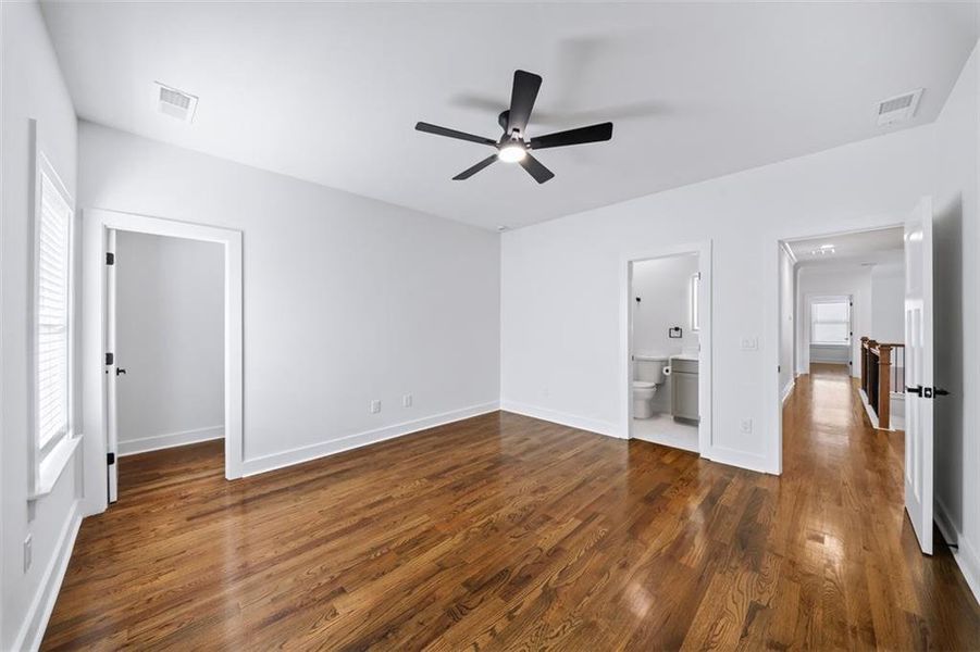 Spacious, unfurnished interior of a new home in Silvercrest Lakes, Acworth (Image 48).