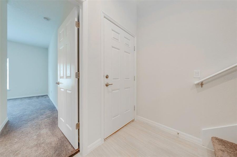 Spacious, unfurnished interior of a new home in , Kissimmee (Image 14).