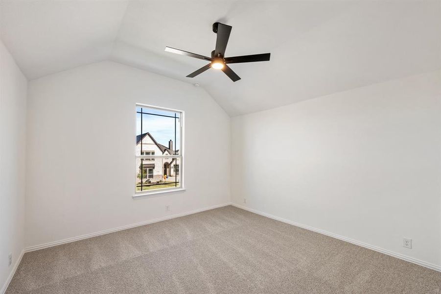 Spacious, unfurnished interior of a new home in Bear Creek Classic 60, Lavon (Image 26). Spacious, unfurnished interior of a new home in Bear Creek Classic 60, Lavon (Image 26).
