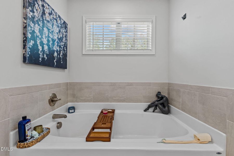 26-web-or-mls-AZ3A9091